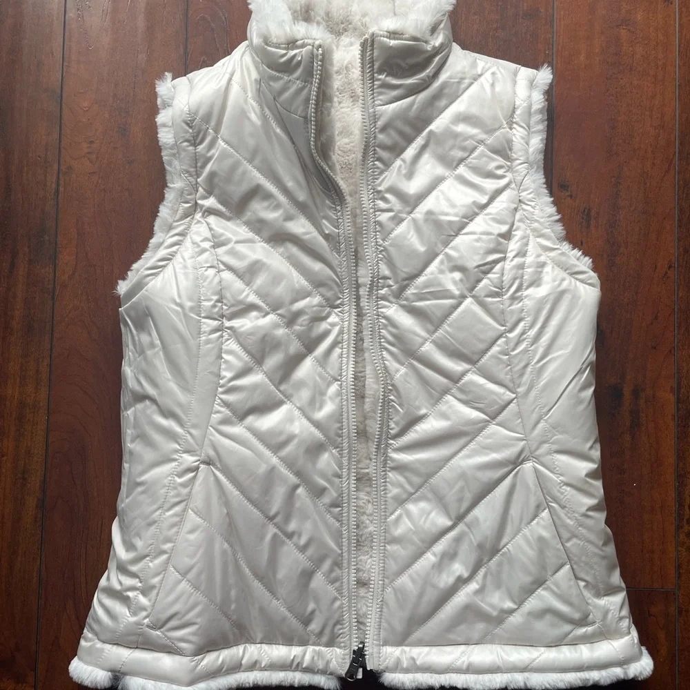 Original Nicole Miller, Reversible Vest, Size Medium, Off-White/Ivory - Picture 10 of 13